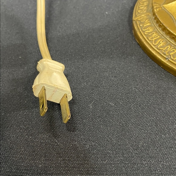 Antique Reverse Painted Table Lamp - Picture 11 of 16